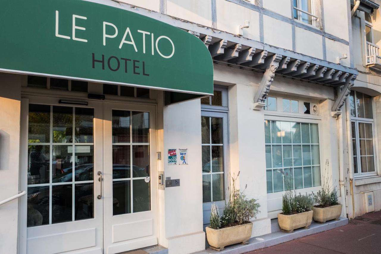 Hotel Le Patio - Довиль Экстерьер фото